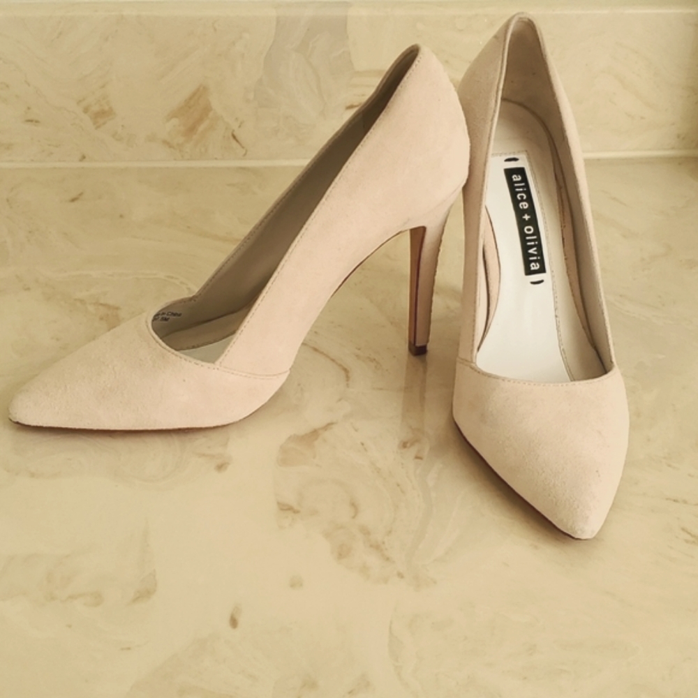 Authentic Alice + Olivia Heels